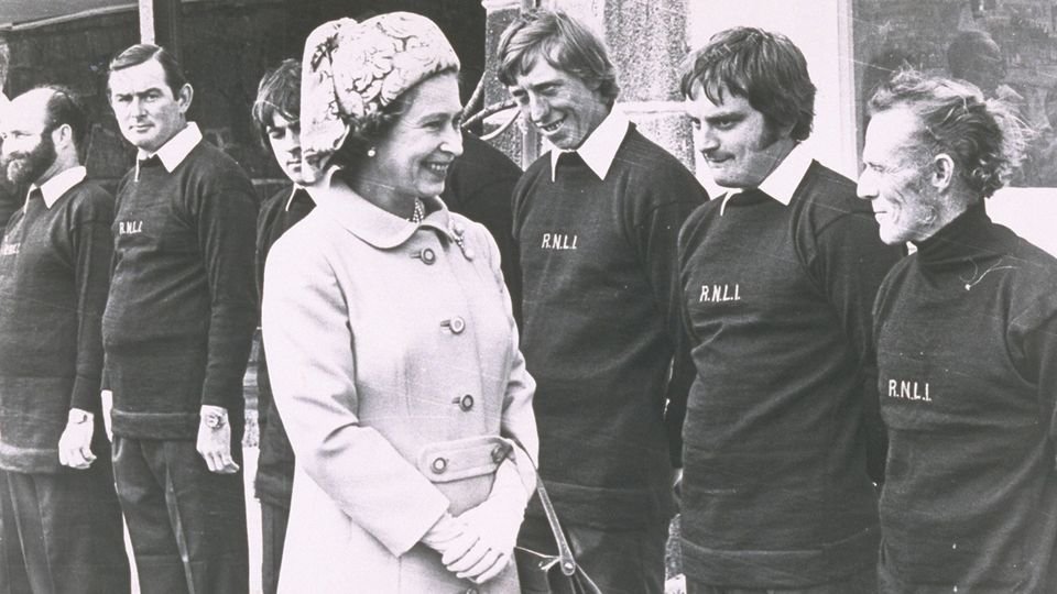 #platinumjubilee2022 marks 70 years of patronage by HM Queen Elizabeth II's patronage of the RNLI - We wish you a wonderful Platinum Jubilee weekend!

#SavingLivesAtSea #dovernli #RNLI #PlatinumJubilee 

Image courtesy of rnli.org.uk
