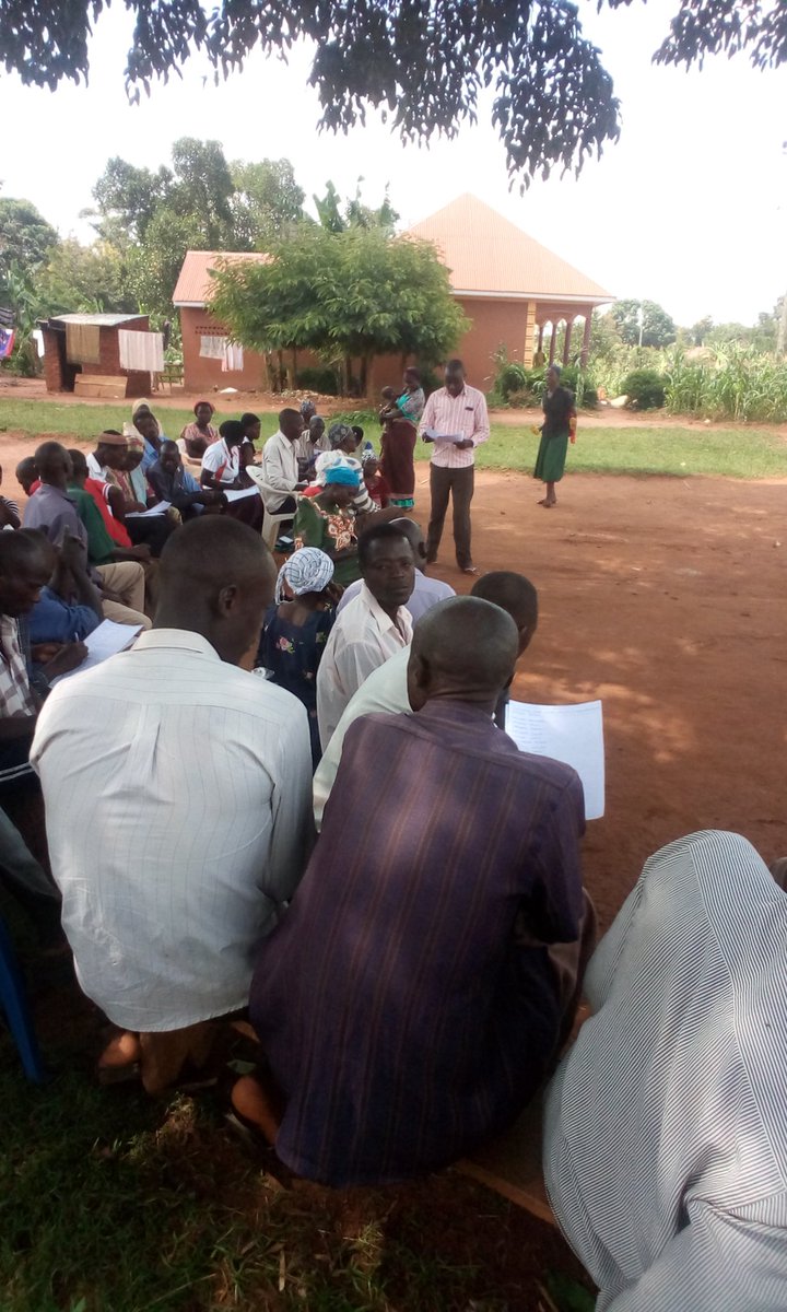 MkLuukaBusogaLN's tweet photo. To day COUNCiL #Nambafu_Lulaba has chaired the last meeting for #Parish_development_model
#Bukoova_Town_council_luuka
And people are happy with the @GovUganda
@KagutaMuseveni
@RebeccaKadagaUG
@JudithNabakoob1
@AnitahAmong https://t.co/hcI0MXeBvT