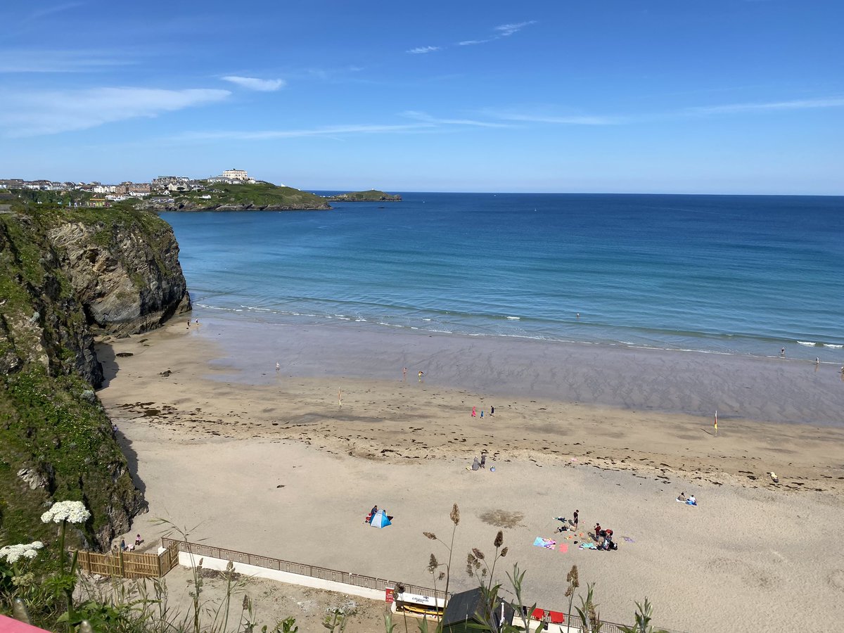 JTM2894's tweet photo. Tolcarne Beach #Cornwall https://t.co/uvH1meWvi6