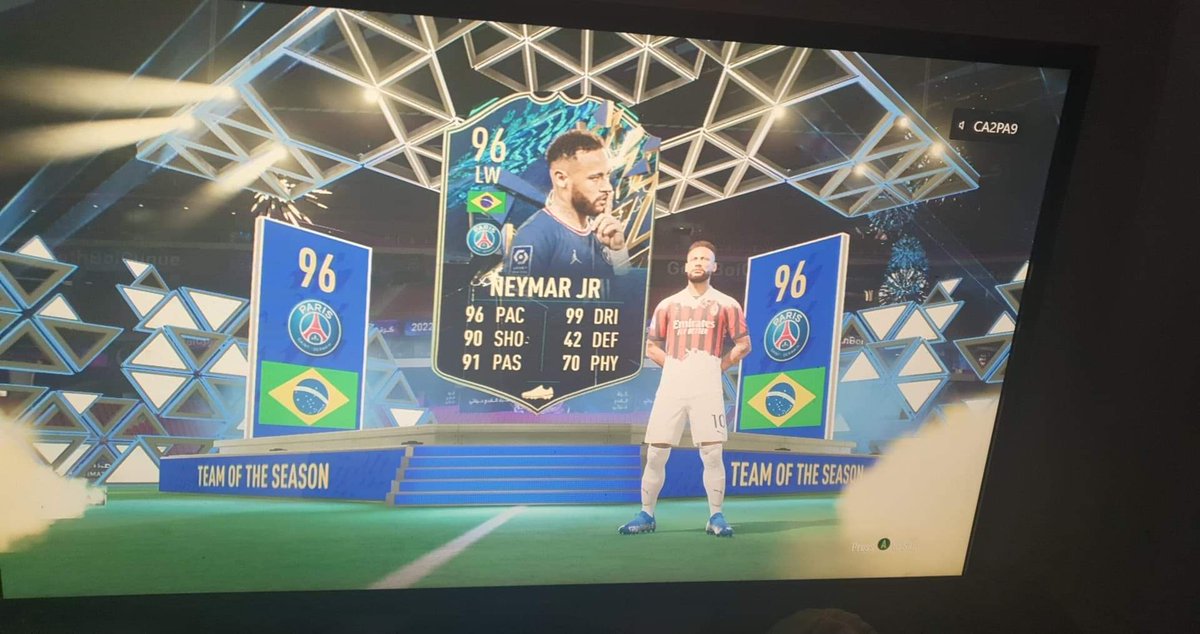 CallumFlumpKay's tweet photo. Finish work, come home do 2 upgrades pack a 5.5m player 🤝 https://t.co/N9QBz7gazA