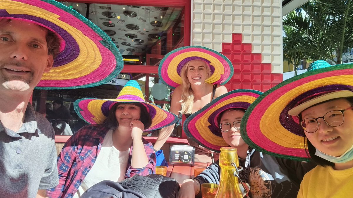 aprabhu90's tweet photo. Un sombrero, por favor. Fun group lunch with the fiesta squad @ChristianRinke @jemma_sun @YIPENGREBECCA and twitterless annacameron before sampling. Can't wait for many more!
#mexicanfood #sombrero #AcademicTwitter #AcademicChatter #samplingtrip https://t.co/RDYXRlMpnL
