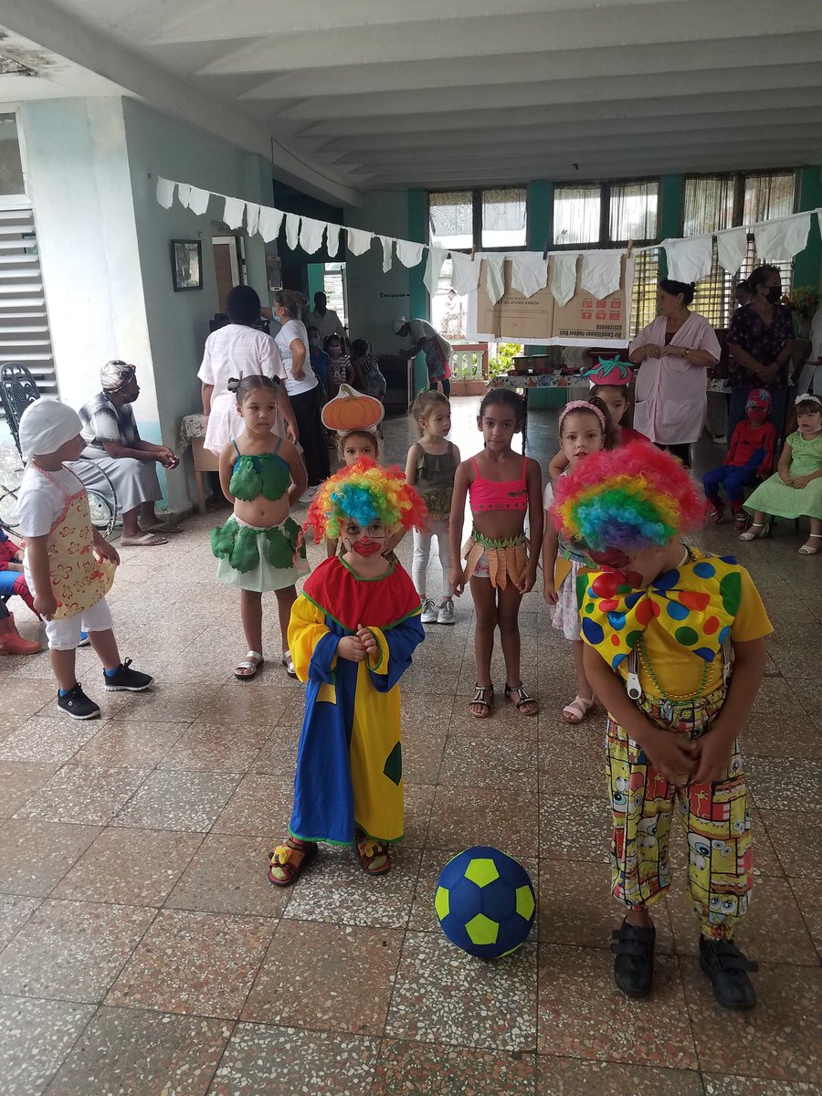 ci_placetas's tweet photo. Nuestro centro celebrando el Día de la Infancia, con el apoyo de la familia. #CubaMined # DPE Villa Clara #DMEPlacetas #PrimeraInfancia @amador_curbelo @BaltarLisvier @IsabelR38309780 https://t.co/X5yYdfjLmF