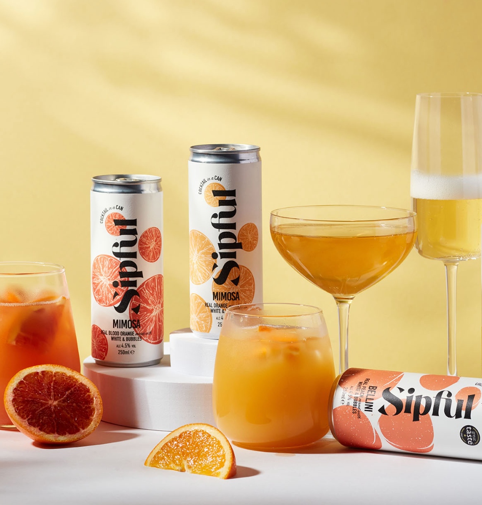 Kicking off this extra special long weekend in the best possible way! ☀️  Sipfuls all round... It's time to get the party STARTED!! 🕺

 #bankholiday #jubilee #platinumjubillee #jubileeweekend #jubileeparty #organicwine #organicbubbly #organicwines #organic #cannedwine #...