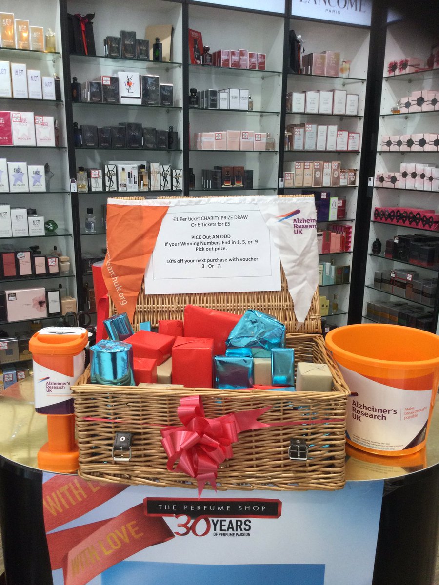 What are the odds #Jubileefundraising @alzhimersresearchuk <a href="/aruk/">Kura</a> pop into our Bluewater store £1 ticket pick an odd and win a prize to support Alzheimer’s <a href="/avinitlargechic/">Debbie Child</a> <a href="/KimLangleyTPS/">Kim Langley</a> <a href="/TPSPeople/">The Perfume People</a>