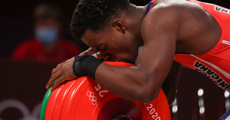 juegosolimpicos's tweet photo. Zacarías Bonnat rumbo a #Paris2024. 🏋️‍♂️

En su debut olímpico, #Tokyo2020, escribió una nueva historia.

Es el primer atleta de República Dominicana en ganar una medalla olímpica en halterofilia. 🥇🇩🇴

Y va por más camino a los próximos #JuegosOlímpicos. 💪

#StrongerTogether