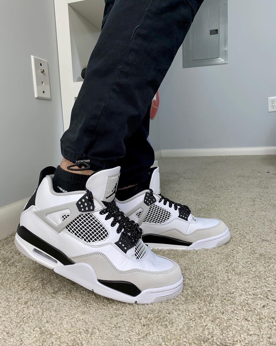 Cement Laces for Jordan 4 White Oreo