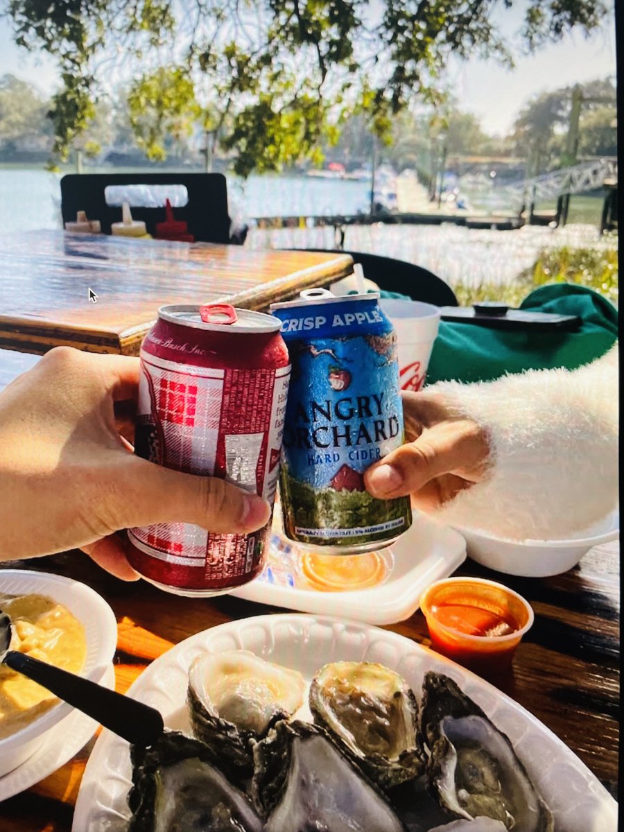 CrabShackTybee's tweet photo. Cheers to Friday EVE:)
Let’s have some fun today!
Dine with us!!
https://t.co/hnCMpMLXKa
#funstagram #cheers #cheer #eve #today #fridayeve #funtoday #havesomefun #dine #nowplaying #newprofilepic #funplace #summer #smile #destination #tybeeisland #savannah https://t.co/qSjAU0HZuT