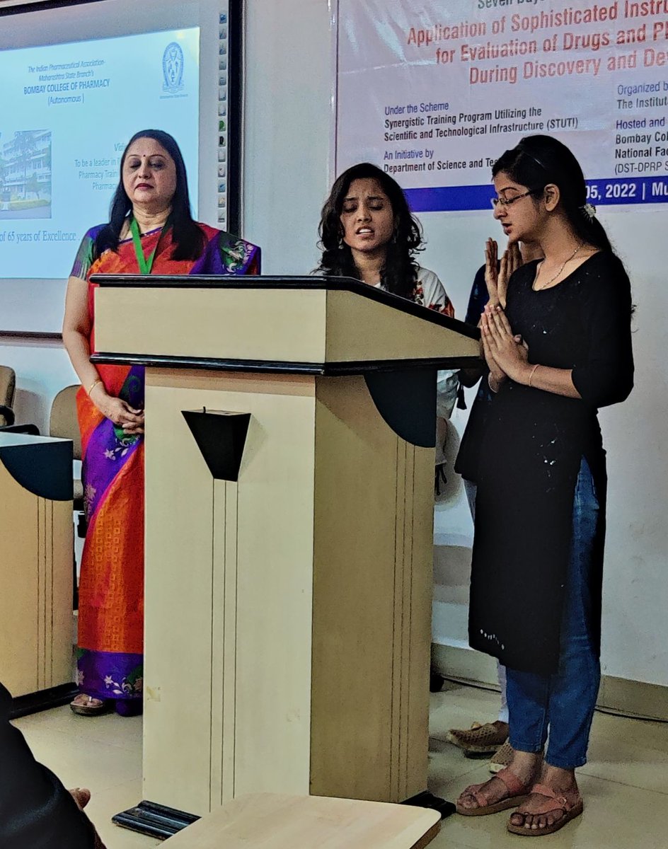 Biologics_W's tweet photo. 🌼| वन्दे तां परमेश्वरीं भगवतीं बुद्धिप्रदां शारदाम् |🌼

What keeps us humble, is being rooted to our culture!

#science #training #collaboration #pharmacy #characterization #pharmaceuticals #drugdiscovery #drugdelivery #drugdelivery #bioanalysis #handsontraining #bioanalytical https://t.co/9c3qC0QW0O