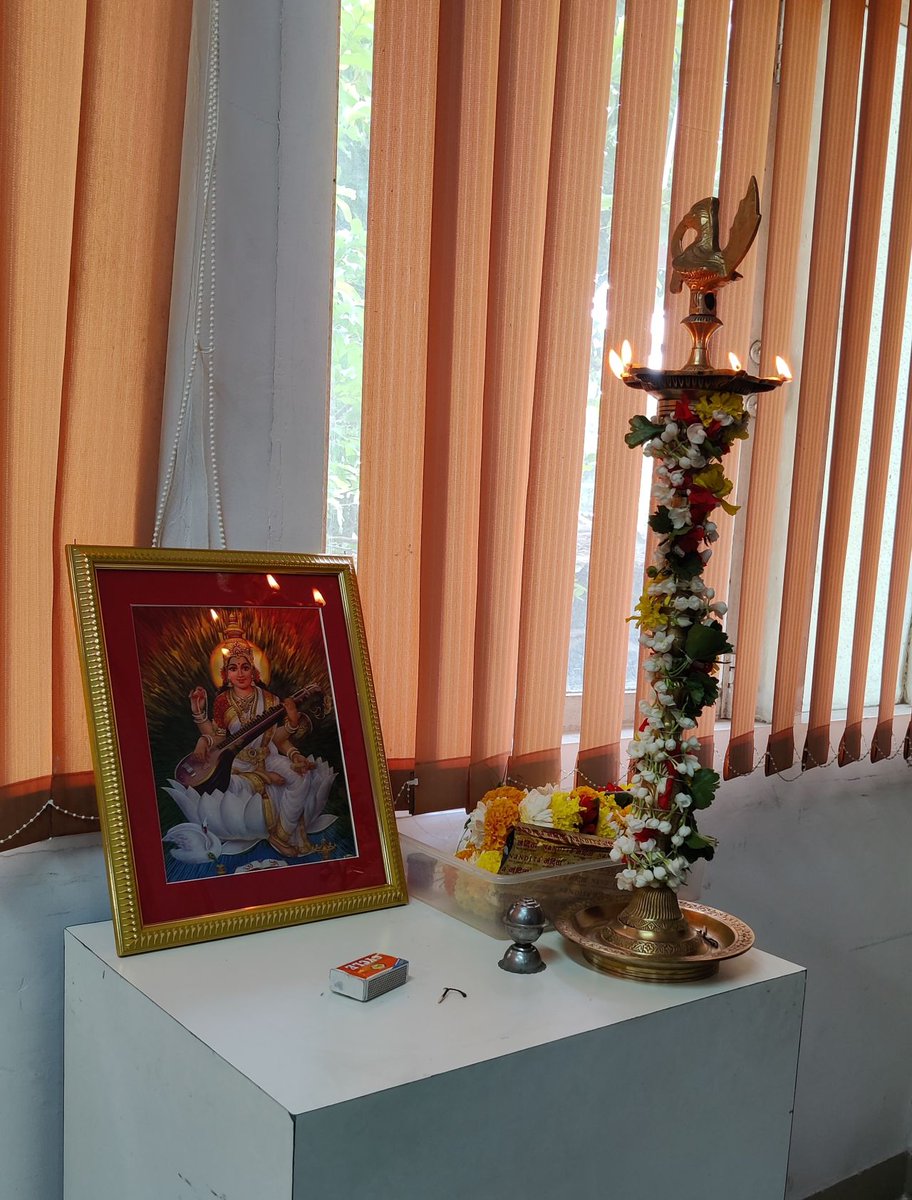 Biologics_W's tweet photo. 🌼| वन्दे तां परमेश्वरीं भगवतीं बुद्धिप्रदां शारदाम् |🌼

What keeps us humble, is being rooted to our culture!

#science #training #collaboration #pharmacy #characterization #pharmaceuticals #drugdiscovery #drugdelivery #drugdelivery #bioanalysis #handsontraining #bioanalytical https://t.co/9c3qC0QW0O