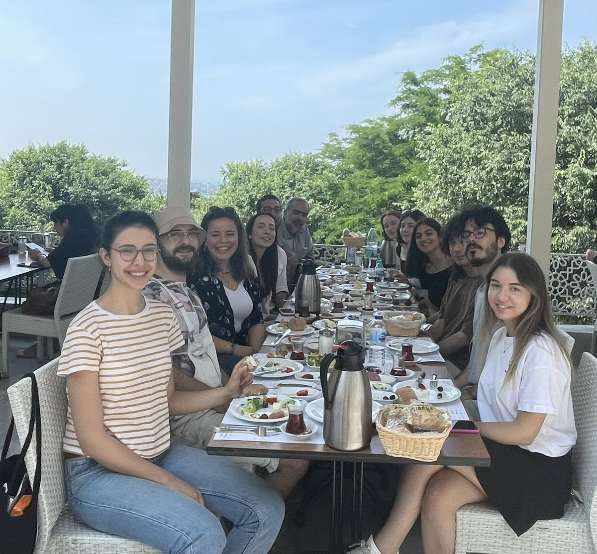 baubrainlab's tweet photo. Bahar dönemini kapatmadan önce lab ekibi olarak kahvaltı ettik 🌞☕️ / Before ending the spring term we had breakfast as Brain and Cognition Research lab team 🌞☕️ https://t.co/droFa6CFuE