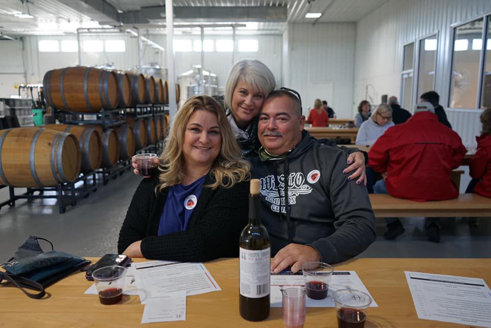 Parallel44's tweet image. 😋🍷Taste the MOST AWARDED🏆 Wisconsin Grown Wines! 44wineries.com #doorcounty #wisconsin #greenbay