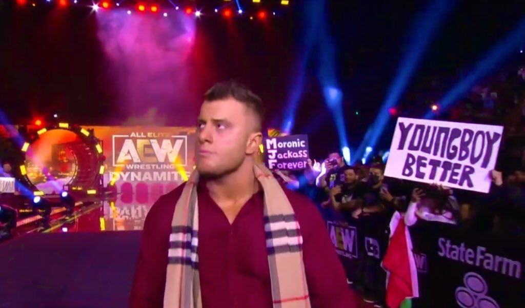 numbertr3's tweet photo. THEY’RE EVERYWHERE 🤣🤣
#YoungboyBetter #ybbetter Sign 🪧 Spotted At @AEW @AEWonTV  #AEWDynamite  Last Night Show 
#youngboyneverbrokeagain #NBAYOUNGBOY https://t.co/U9tQaAgcBk