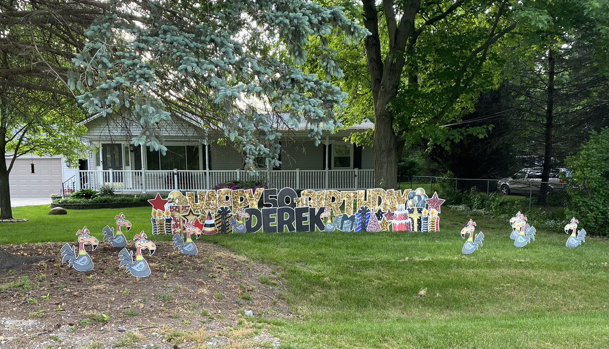 dbz99's tweet photo. Woke up this morning to this... I am forecasting a nice afternoon. I hope to to see my friend @FrediThePizzamn Today before the ⚾️ flies at Comerica. That would be a fantastic‼️🤞🍕#bestintheD #DetroitRoots Have a Day 🤓 https://t.co/Kul69rV4g9