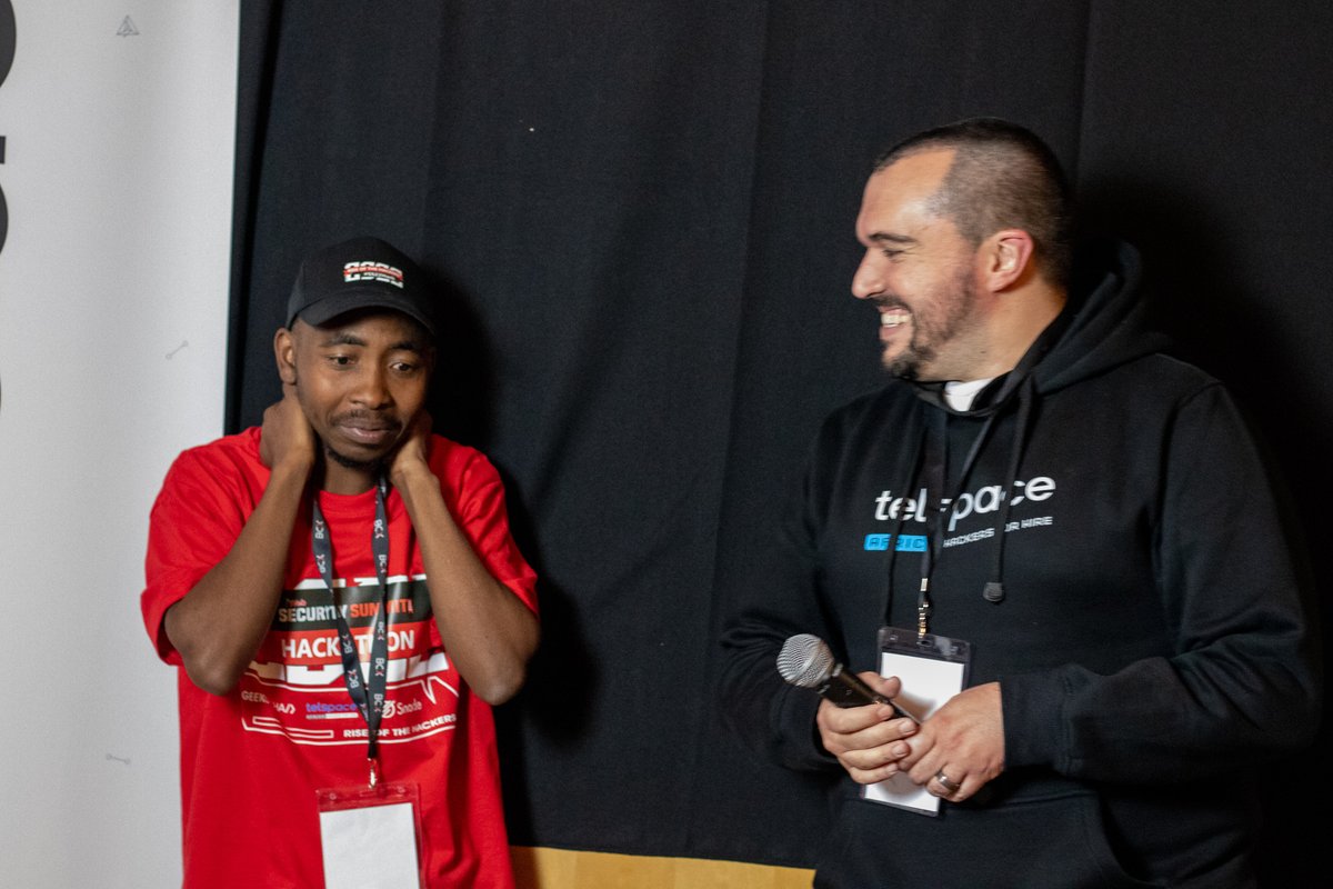 Geekulcha's tweet photo. @purelyksnow was awarded the Top Hacker Award and also landed himself an internship at @telspacesystems 

#ss22Hack #ITWebSS2022 #Hiregeeks https://t.co/bzKAusoaZJ
