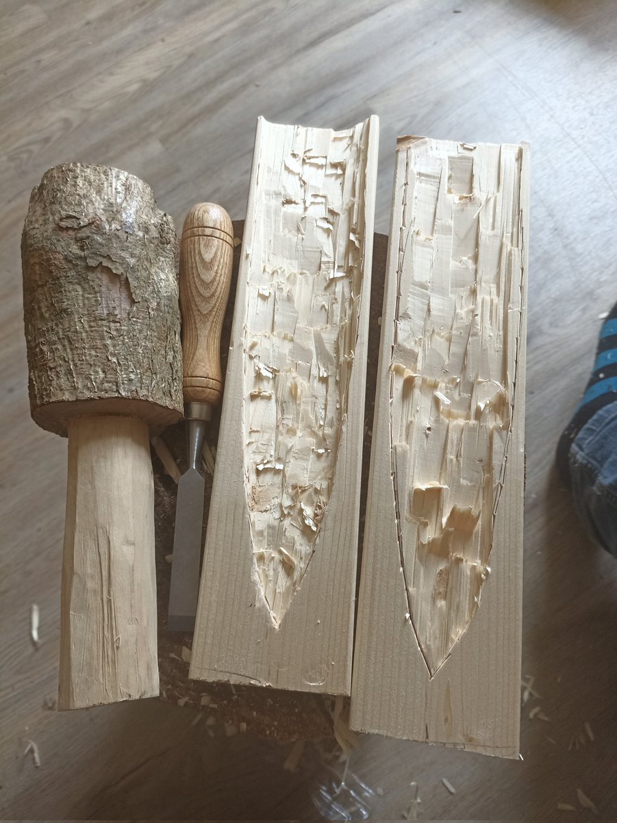 Bowlore Medieval tweet media