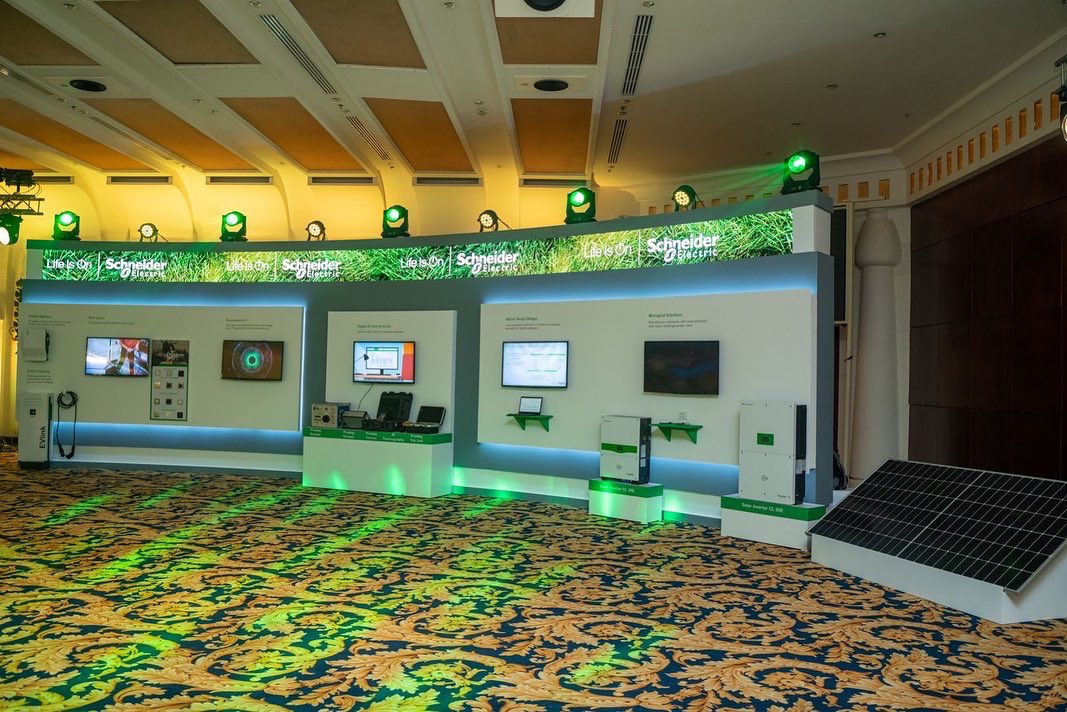 EventsPlusEgypt's tweet photo. Schneider Electric
Innovation Day: EcoStruxure for Hotels
At Sharm El-Sheikh
#EventsPlusEgypt
#ManagingToPerfection https://t.co/se997UqxVg
