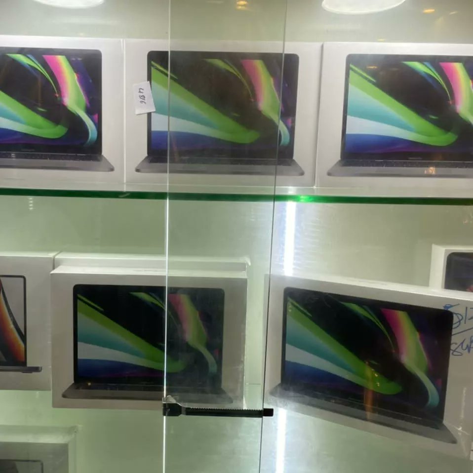 afritagegadgets's tweet photo. What kind of laptop would you love to buy? Well, we have all models of laptop at affordable prices. Just name it and we got you. https://t.co/CLAud6pInL