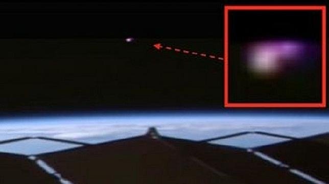WatangOficial's tweet photo. Un enorme #OVNI es captado por la NASA, el #2Junio del 2013 https://t.co/WVxe6XxGFx