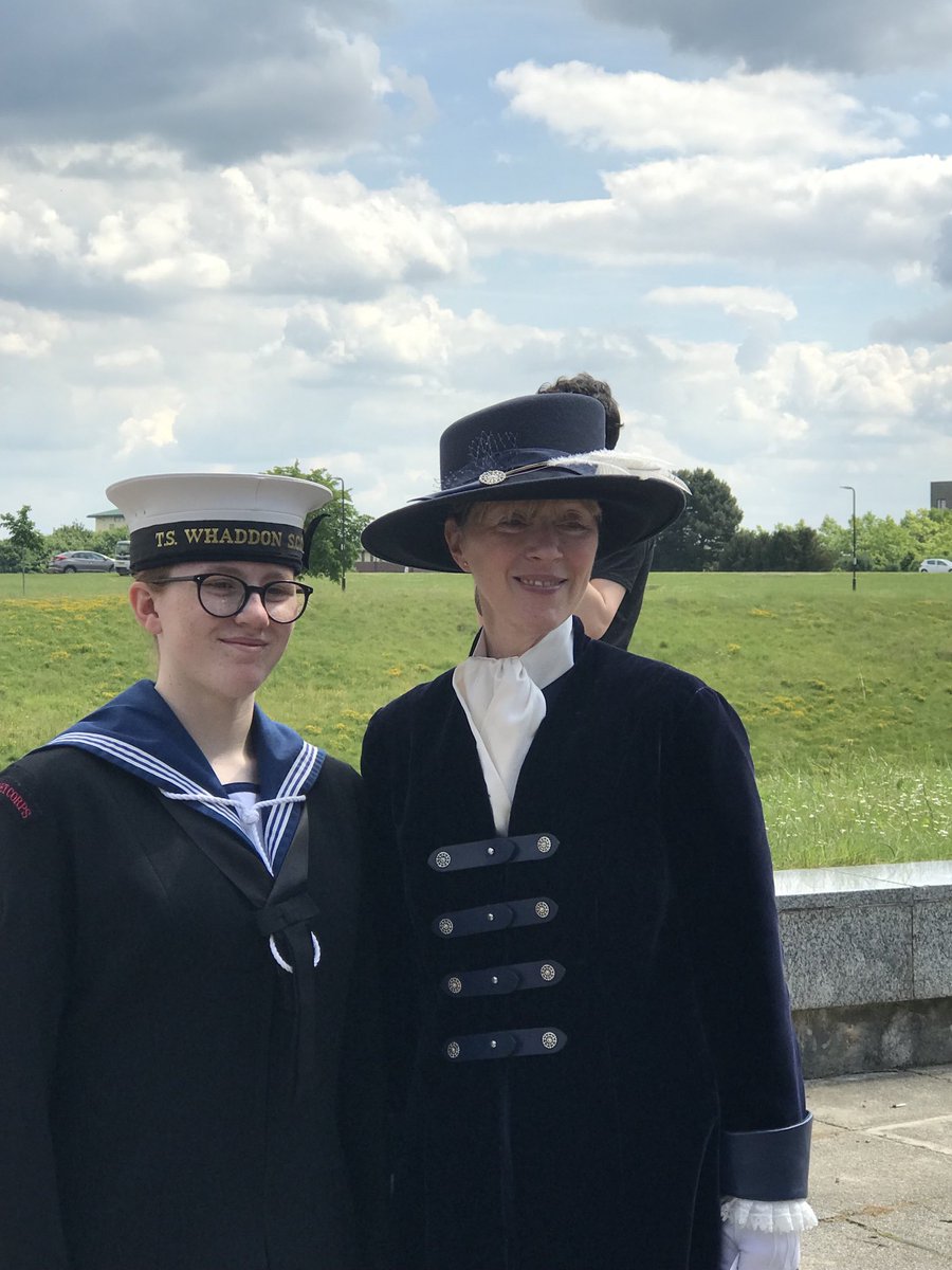 TheRoseMK's tweet photo. Great to welcome the ⁦@HiSheriffBucks⁩ Debbie Brock DL to ⁦@TheRoseMK⁩ today for the amazing parade &amp; celebration to mark the start of out City’s Platinum Jubilee celebrations https://t.co/3gfIAEx2aA