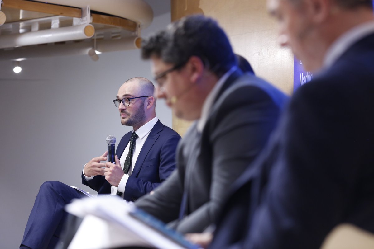 rielcano's tweet photo. 🗣️ @MoritzZimm mentions that, on the occasion of the #MadridNATO22 Summit, allies will be launching two new initiatives: the Defence Innovation Accelerator for the North Atlantic and the @NATO Innovation Fund. #InnoDef https://t.co/ulVTs2Duxf