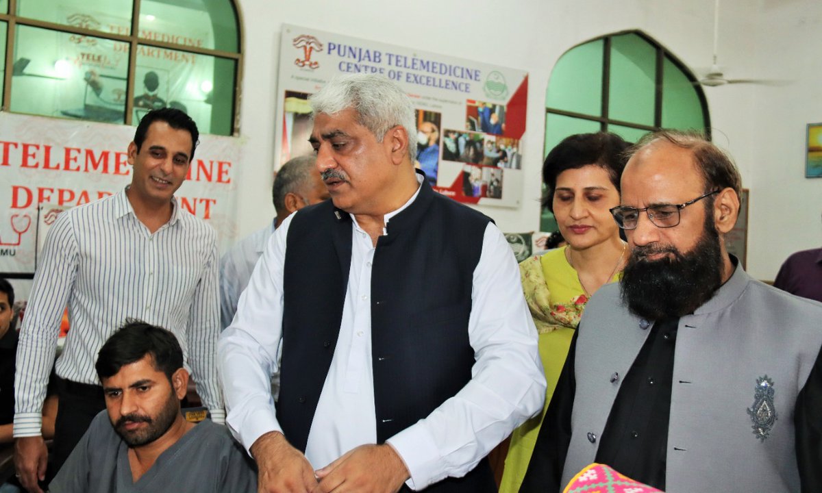 TeleMedKEMU's tweet photo. Health Minister Punjab, Mr Khawaja Salman Rafique visited Punjab Telemedicine Centre of Excellence at KEMU and highly appreciated the vision of ExGovernor Ch Mohammad Sarwar and the untiring dedication of #VCKEMU Prof Khalid M Gondal and his team in serving patients free of cost. https://t.co/Vw0lj15T7O