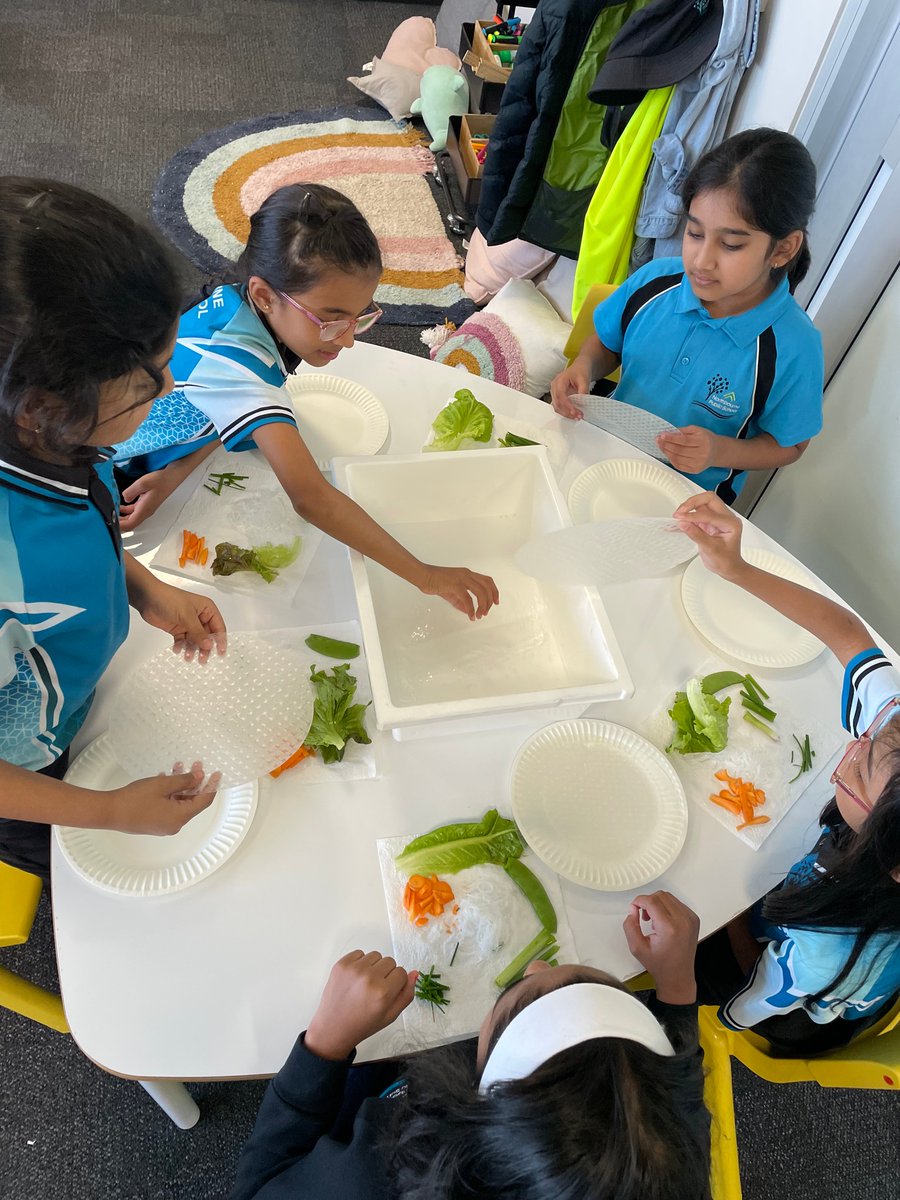 NorthbournePS's tweet photo. Growing, Harvesting, Preparing &amp; Sharing at Northbourne. #IamNorthbourne https://t.co/htwzDPLTvS