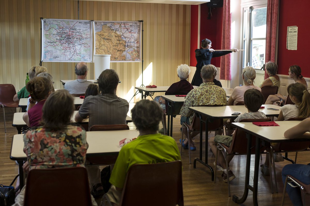 CompagnieTOC's tweet image. 📣 Le vendredi 3 juin 2022 à 15h10, Emilie Paillard joue La plume et le fusil au Collège Michelet, Saint-Ouen-sur-seine. 

&amp;gt; Plus d&apos;infos : 
letoc.fr