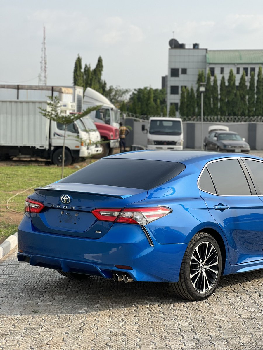 🚘MODEL:FOREIGN USED TOYOTA CAMRY SE 2018•KEYLESS•MILEAGE:36K
📃DUTY:✅
📍LOCATION:ABUJA
💰PRICE:₦14,800,000

SAYARA AUTOS🌍🚘 

✉️
TWITTER DM IS OPEN
WhatsApp: Wa.me/2348077979545
