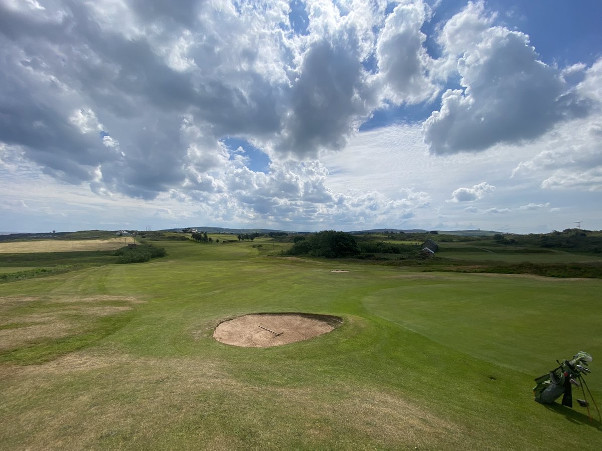pikefoldgc's tweet photo. Excellent morning at @bullbaygolfclub playing golf for Captain and Past Captain, thanks to GM Andy for showing us round #59 #bullbay #opencomp #texasscramble https://t.co/N8Xn6V6In1