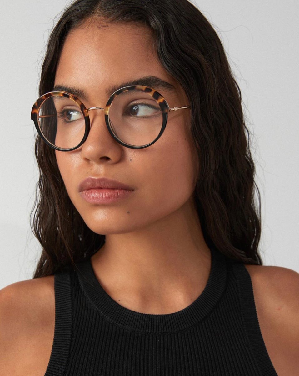 ClaraVisionCan's tweet photo. Las monturas KALEOS son tienen gran variedad de modelos, que no pasarás desapercibida💁‍♀️. https://t.co/Lqc3f7so8p