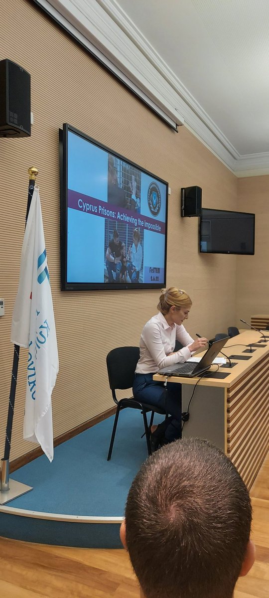 ElisKakConst's tweet photo. Ms Anna Aristotelous on breaking the glass ceiling @festemeuproject @CyUniTech . Inspiring presentation on how a woman can achieve the impossible #festem #womenpower #lettingyourworkspeakforyou https://t.co/uWAM92DZSn