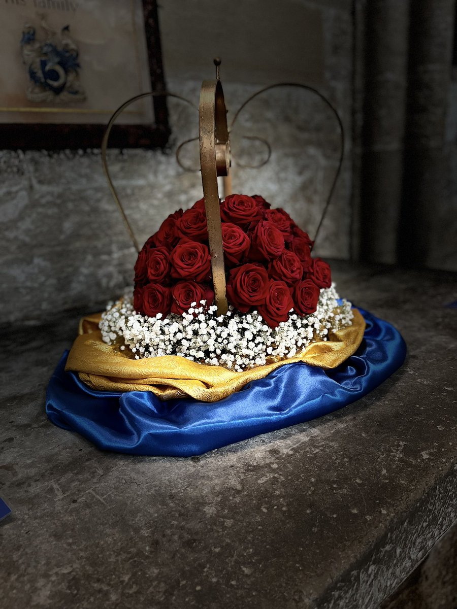 Beautiful flowers and an amazing start to our jubilee weekend. <a href="/riponcathedral/">Ripon Cathedral</a> #Jubilee #QueenElizabeth #PlatinumJubilee