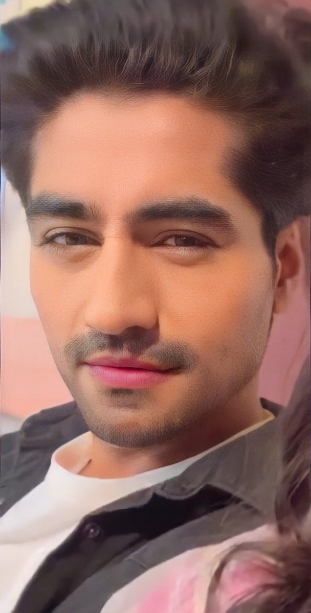 NaruemonHCFans's tweet photo. @ChopdaHarshad  I want to say..She's cute, she's brighter than anyone, so I fell in love with her..❤️❤️❤️😘😘 #HarshadChopra #YRKKH3 #Yrkkh #NaruemonHCFans🇹🇭 #HCFans🇹🇭 https://t.co/vNSS7Mc3Nq