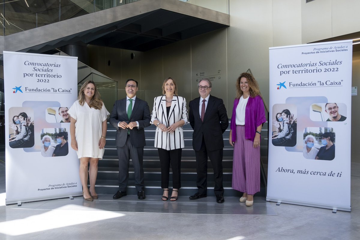 MirianMateos_'s tweet photo. Hemos presentado en #CaixaForumSevilla la nueva convocatoria de ayudas sociales Andalucía 2022, con una dotación presupuestaria de 7,5 millones de euros, un 46% más que en 2021.

🗓️ PLAZO DE PRESENTACIÓN ABIERTO HASTA EL 23 DE JUNIO. https://t.co/tnJOiU68rW
