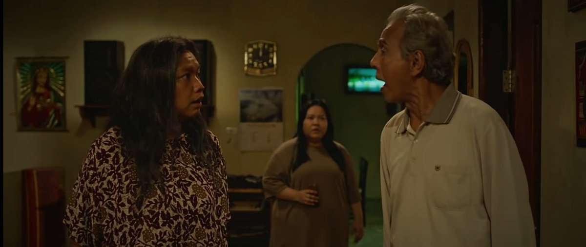 TarizSolis's tweet photo. Mudah menyebut 'Ngeri Ngeri Sedap' sebagai salah satu film Indonesia terbaik. Kisahkan sepasang orang tua yg pura-pura akan bercerai agar anak mereka yg merantau mau pulang, film ini terasa personal, hangat &amp; menusuk. Hati-hati, 30 menit terakhirnya akan membuat air matamu habis! https://t.co/OZfRJpaXAu