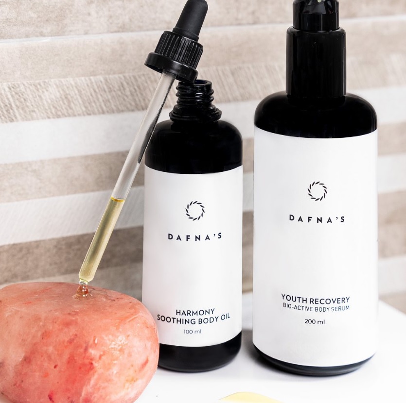 IkonsGallery's tweet photo. Nueva línea corporal de #Dafnaskincare
Ni aceites, ni cremas... ¡Soluciones reales!

https://t.co/JrVDX7uihi https://t.co/hODwLm3WeL