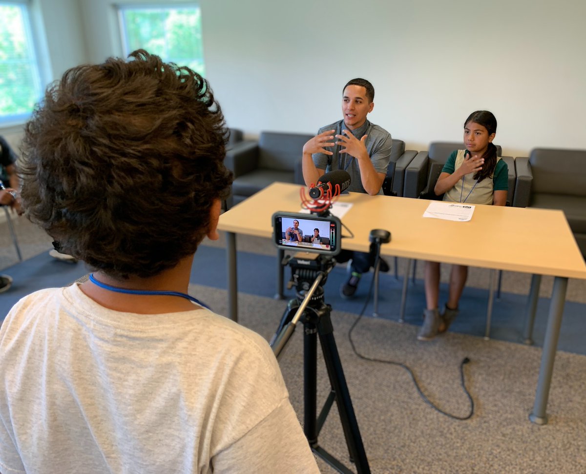 BGCMonmouth's tweet photo. Quiet on the set! #studentproduced #longbranch https://t.co/nekCDEgvbC