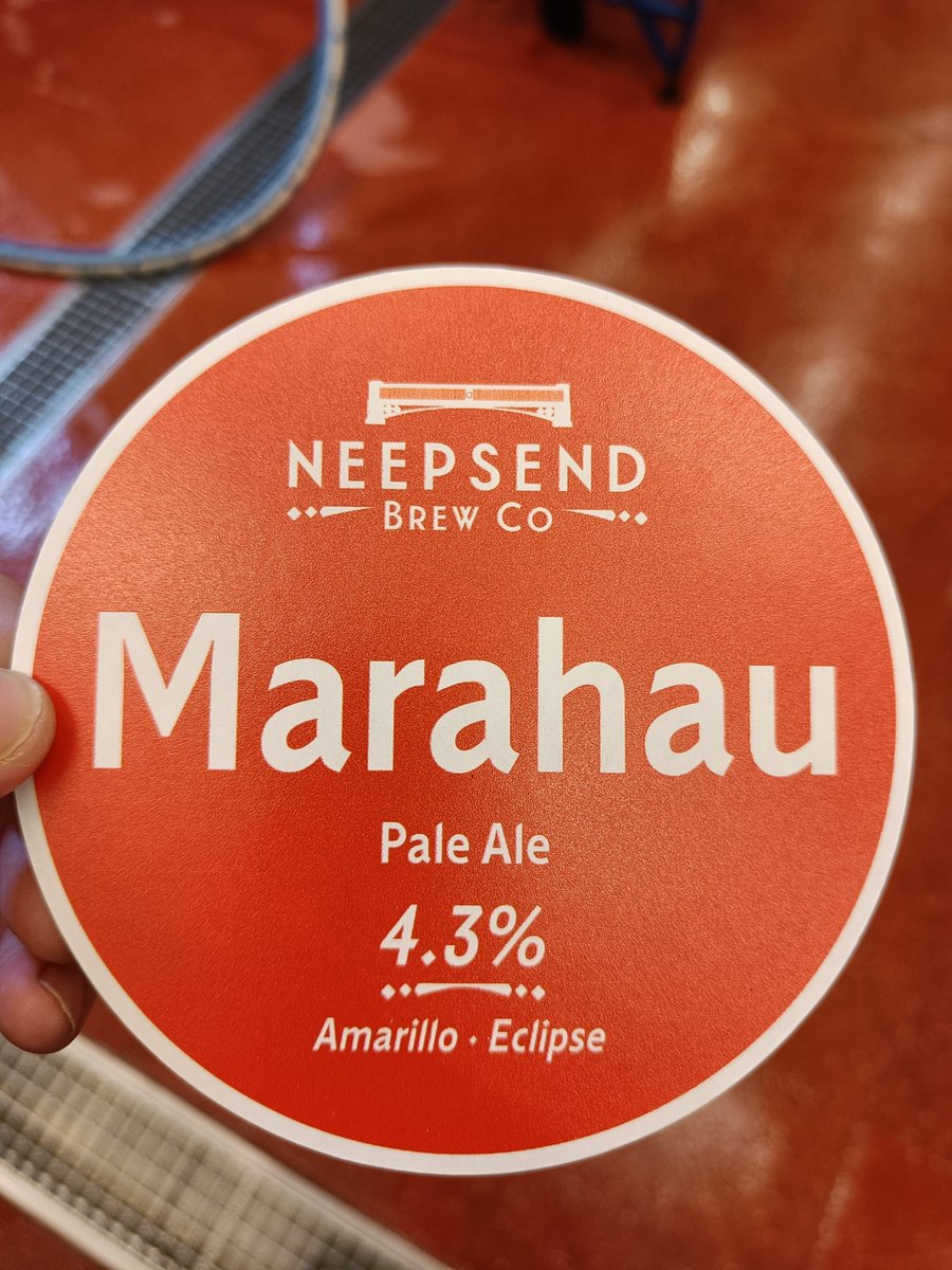 Brewing today (what, is there something else going on?): Marahau, a 4.3% Pale Ale hopped with Amarillo and - another first for us - Eclipse. Should be chock full of orange, mandarin and zesty citrus