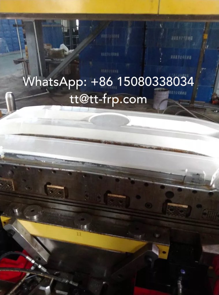 TTCOMPOSITES's tweet photo. Trial production of SMC truck front panel is successfully today, great! 👏🏻
#composites, #smcmolding, #truckfrontpanel, #automotiveparts https://t.co/Emi5aF15oy