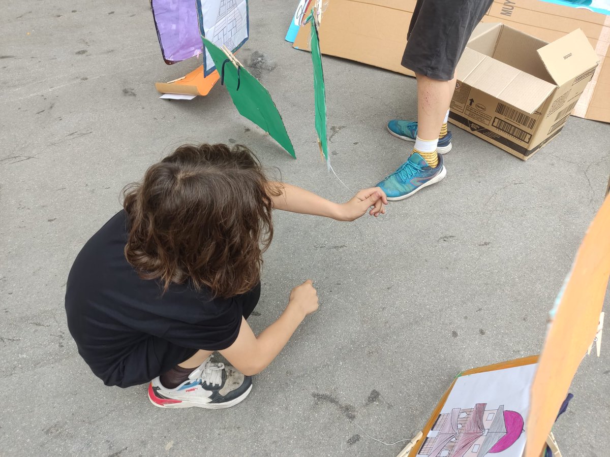 NouPatufet tweet media