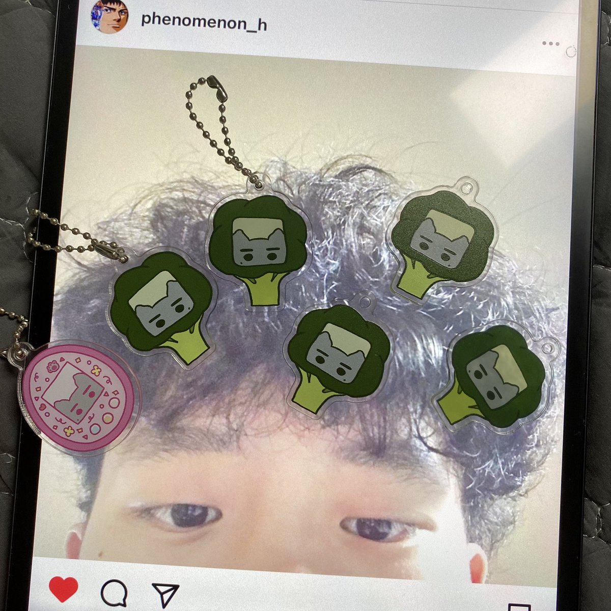 dongehd_h's tweet photo. 🍏현상이 컴백 기념🍏
RT추첨 두 분께 아기브로콜리 키링을 드립니다🌳 일주일 뒤 6월 9일 현상시에 뽑을게용 https://t.co/xCJdCJj62q