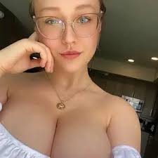 DonaldDaughter tweet picture