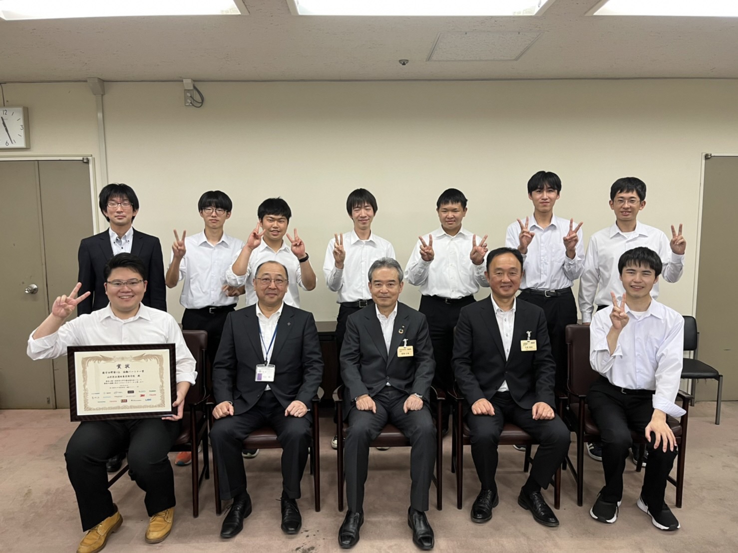 酒田東 令和4年3月19日に開催された「第11回科学の甲子園全国大会」において、県立酒田東高等学校チームが数学分野で第1位の成績を収めました。県教育委員会教育長に報告しました。  #科学の甲子園 #数学 #酒田東 #県立高校 https://t.co/xi4iwiBalA ...