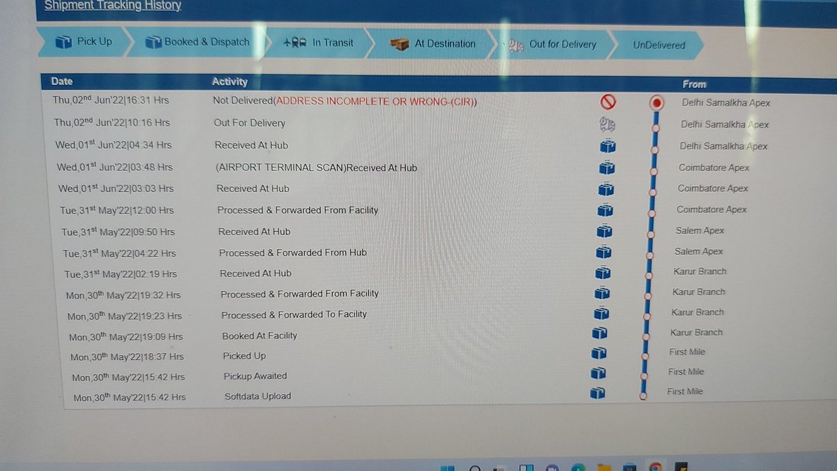AMITROSE15's tweet photo. @DTDCIndia I02432476 Order was out of delivery today. I didn't receive a single call from delivery agent in the whole day. Why Delivery agent himself updated incomplete address even though my address is correct and complete.@MORTHIndia @jagograhakjago @SubhasishDTDC https://t.co/BwSIwxNgJD