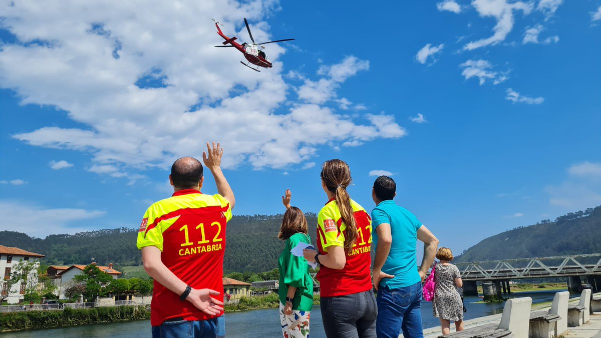 cantabriaes's tweet photo. #Cantabria simula un episodio de #inundaciones en el Saja y Deva con el que prevenir desastres y minimizar daños

@PaulaFdezPRC asiste al ejercicio que comprueba el funcionamiento del #INUNCANT y los planes locales ℹ️➡️https://t.co/bezotj9LSy https://t.co/YFbt3kvNN0