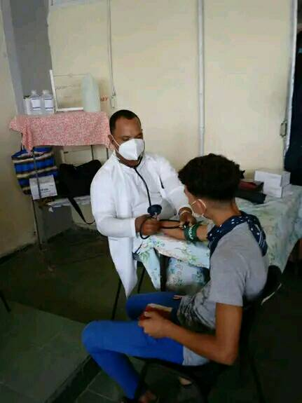 En #ConsolacióndelSur, el ejército de batas blancas #VamosConTodo a  salvaguardar la vida de nuestros pacientes por encima todo, con el amor y la voluntad de brindar un mejor servicio en nuestras instituciones de #salud.
#CubaPorLaVida
#CubaPorLaSalud
#PinardelRío.