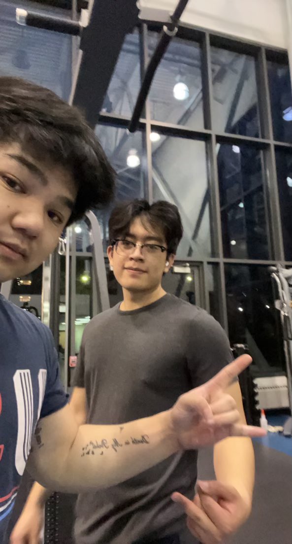 Retract_'s tweet image. Why you :(