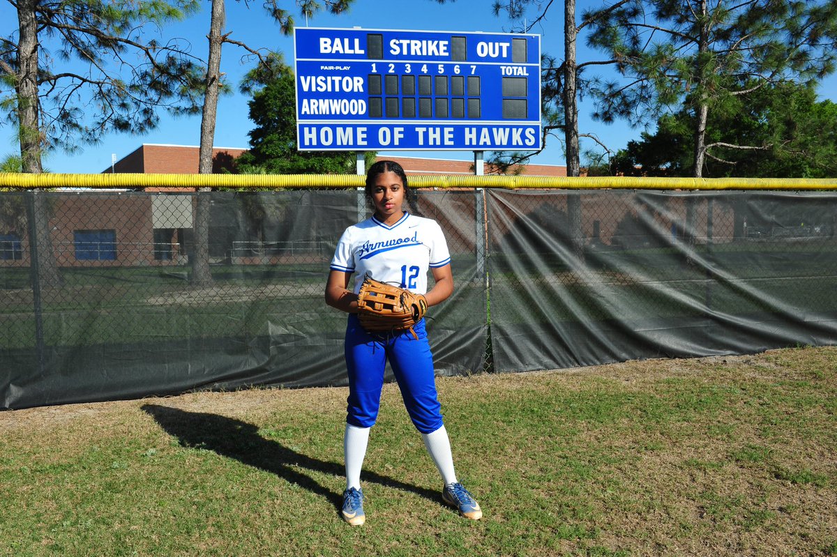 AHS_softball22's tweet photo. Congrats to Larissa Hart for being named 2nd team Western Conference (Outfield) 🥎 Go Hawks! https://t.co/b9M6K0bvWf