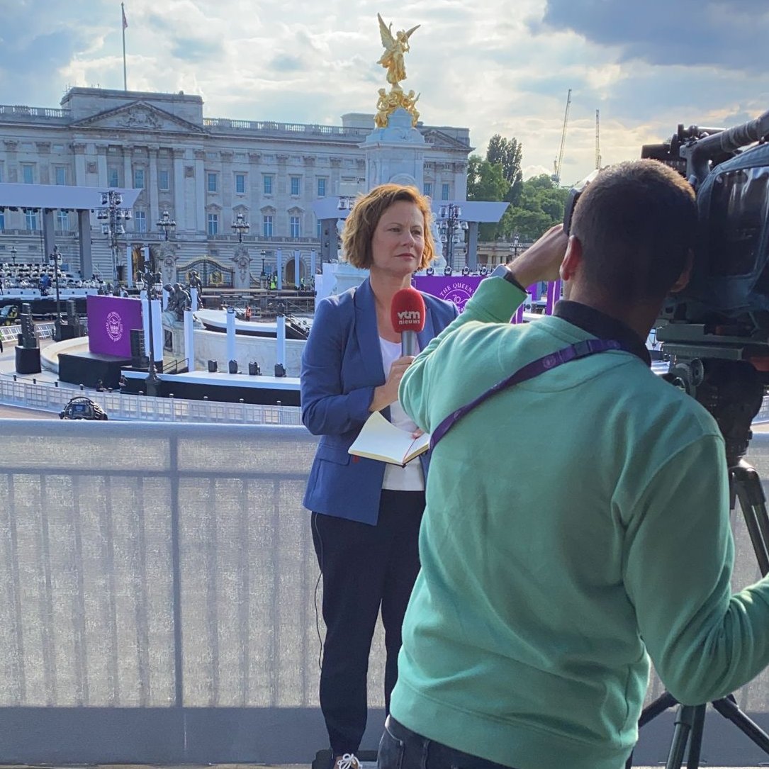 enexevents's tweet photo. #JubileeCelebrations ENEX to offer live position in London, 2-5 June, in collaboration with SKY UK. For more information and bookings, please get in touch with #ENEX https://t.co/ZUI8c4aJMe