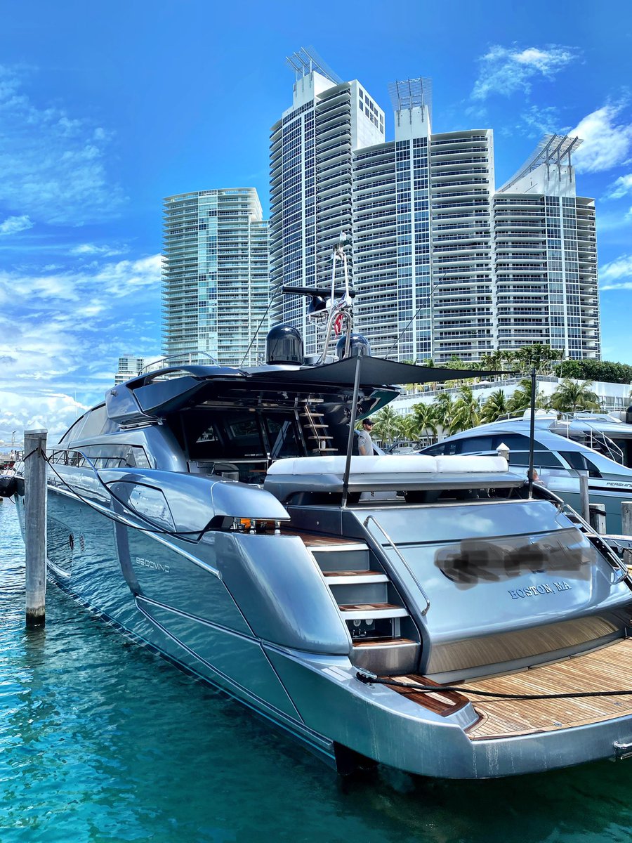 AdmiralCanvas's tweet photo. Keeping it shady with our custom sunshade and carbon fiber poles on this @RivaYacht 86 Domino #happyyachting #madeinflorida #yacht #yachtlife #riva #miami #miamibeachmarina https://t.co/r9gjc2EXDm
